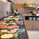 מלון Parkhotel Berghoelzchen הילדסהיים