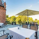 מלון Parkhotel Berghoelzchen 4*