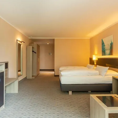 Parkhotel Berghoelzchen 호텔