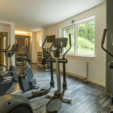호텔 Parkhotel Berghoelzchen