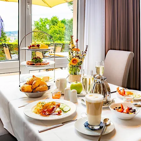 호텔 Parkhotel Berghoelzchen