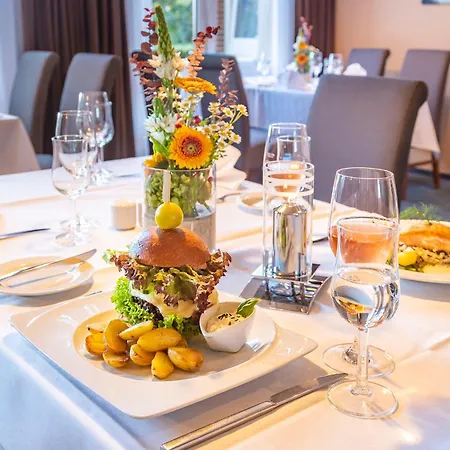 호텔 Parkhotel Berghoelzchen