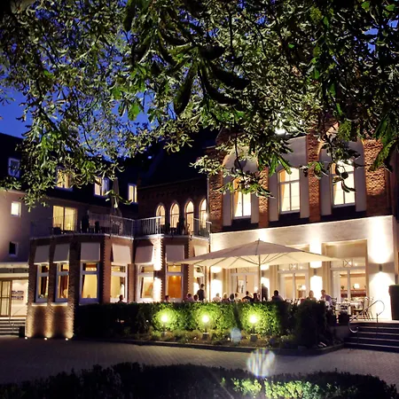 Parkhotel Berghoelzchen 4* 힐데스하임