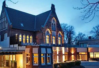 Parkhotel Berghoelzchen Hotel Hildesheim