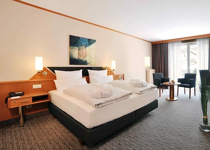 Parkhotel Berghoelzchen Hotel Hildesheim