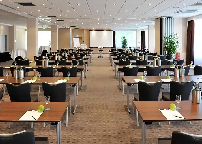 Parkhotel Berghoelzchen 4*