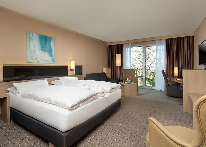 Hotel Parkhotel Berghoelzchen 4*