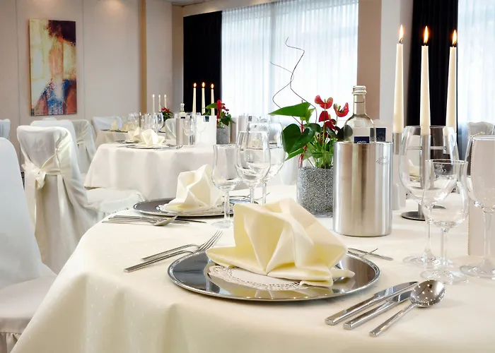 Parkhotel Berghoelzchen 4*